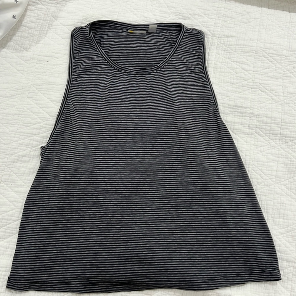 Zella workout tank - like new